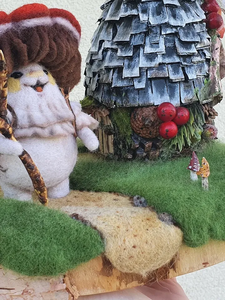 Mushroom Humanoids Myconid/Myconid Druid/dry felting mixed technique composition