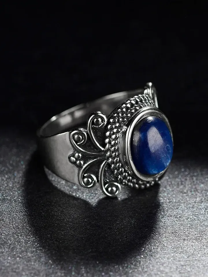 kyanite ring, blue gem ring, chunky kyanite ring, chunky blue kyanite ring, blue kyanite ring, chunky gemstone ring, chunky silver ring