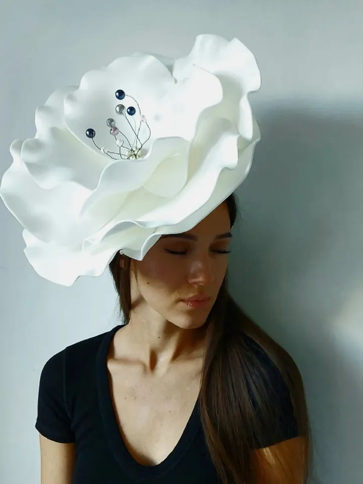 Large anemone fascinator with crystal beaded, Wedding flower hair clip, Women Derby hat, bloom headpiece, Ivory Bridal headgear