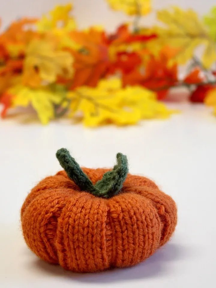Knit Yarn Pumpkin, Fall Home Décor, Autumn Decorations, Halloween Costume Props, Stuffed Pumpkin Patch Items, Orange Colored Gift Baskets