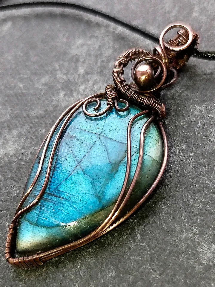 Labradorite Necklace, Blue Flash Labradorite Drop Pendant, Minimalist Jewelry, An Easter present for my sister
