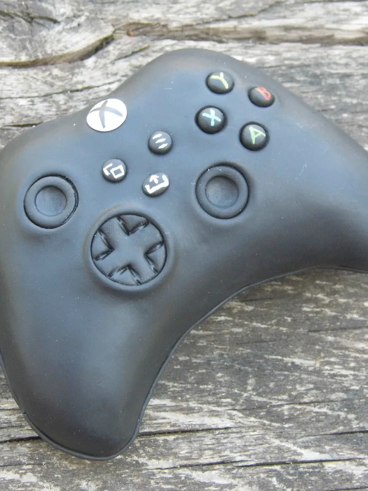Custom Black Xbox Controller, Polymer Clay Xbox Figurine, Handmade Xbox Controller, Personalized Video Game Xbox Controller Birthday Gift