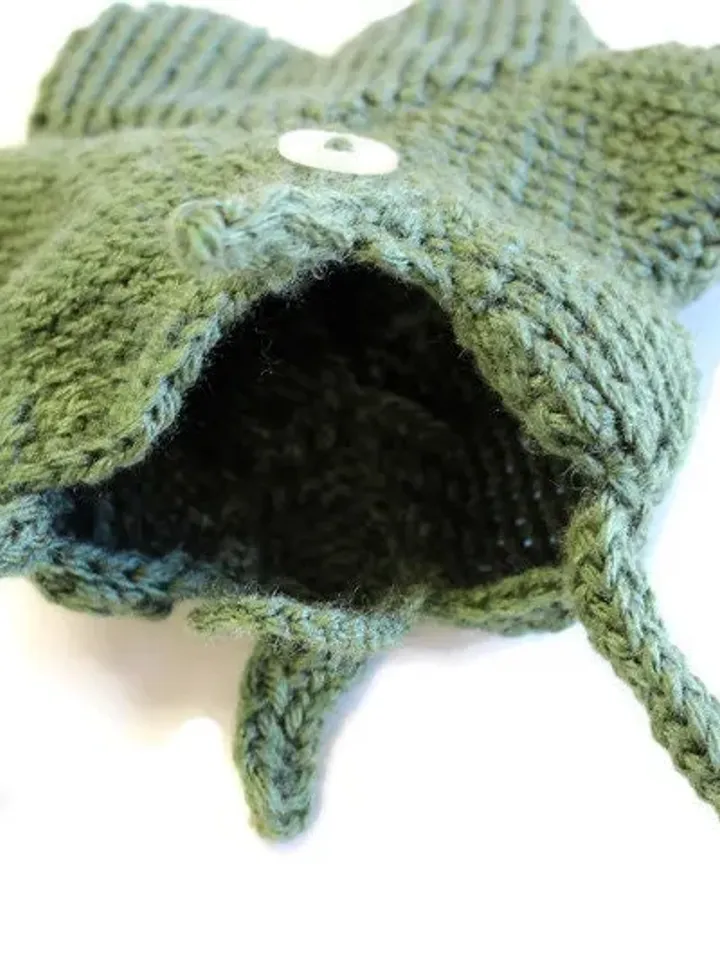 Green Clover Purse for Saint Patrick's Day, Knitted Bags, Little Girl's Purse, Small Leaf Pouch, Four Leaf Lucky Clover, Gift Ideas for Kids