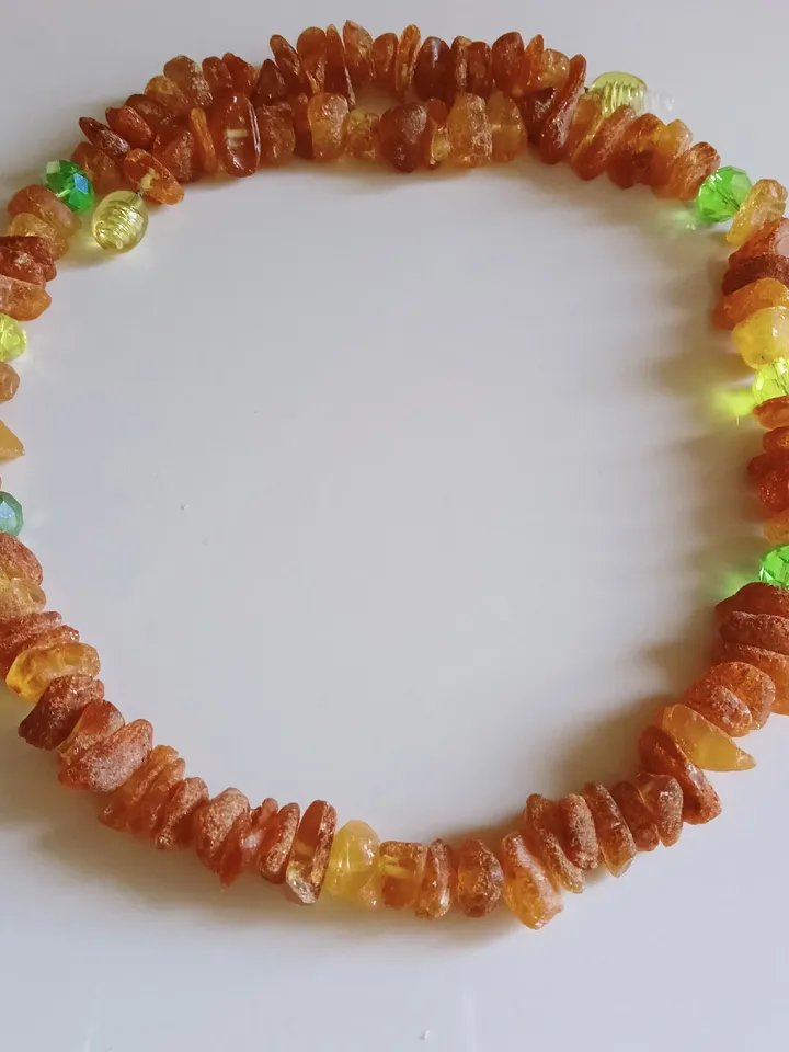 Baltic Raw amber necklace Amber jewelry
Gift for women girl teenager Healing Gemstone necklace with yellow green glass
free shipping