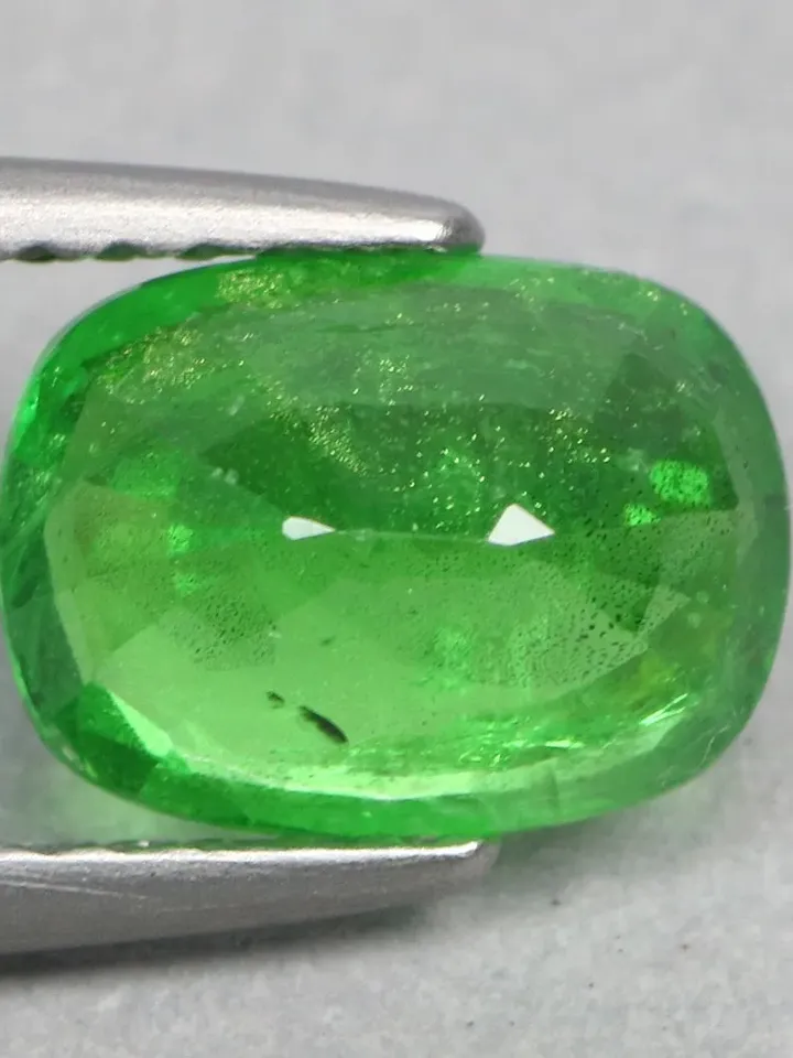 1.85 CT Magnificent Sparking Green Cushion Cut Unheated 100% Natural Tsavorite Garnet From Tanzania