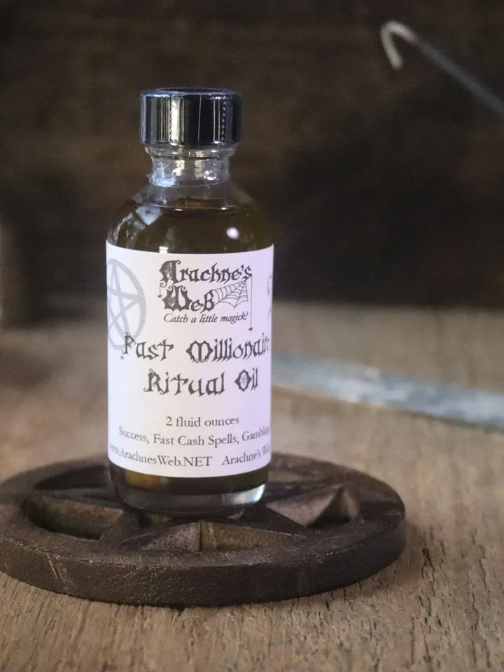 Fast Millionaire Ritual Oil, Anointing Oil for Candles and Tools, Oil for Candle Magick, Witch's Anointing Oil for Fast Money Spells