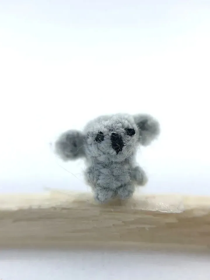 Koala micro crochet animal tiny toy dollhouse miniatures cute koala toy small gift collection miniatures toy