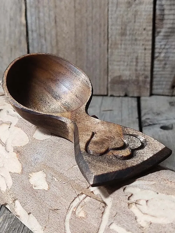 9th anniversary willow wood spoon, Wooden coffee scoop, Small measuring spoon, Coffee lovers gift, Wooden heart spoon