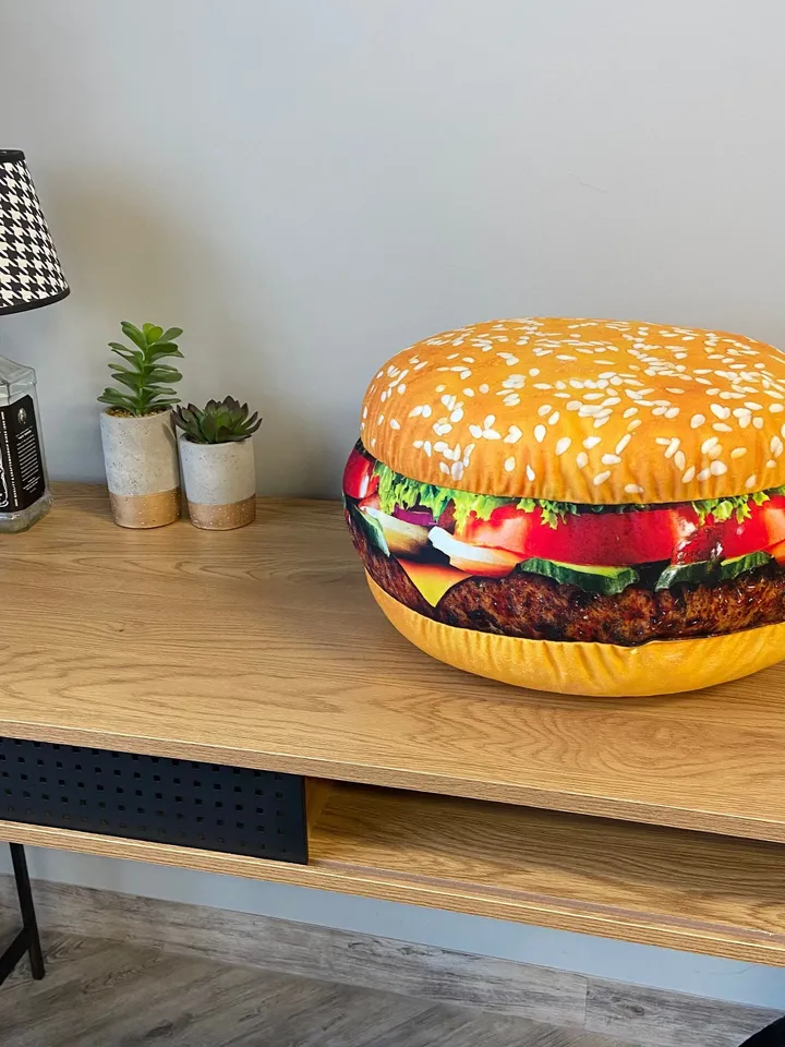 Burger Pillow / Burger / Hamburger / food Cushion / Cheeseburger pillow / Food Pillow / Food gift / Sandwich