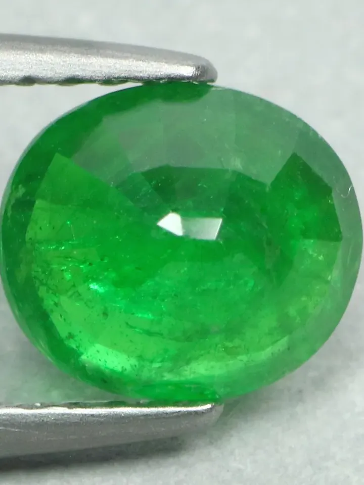 1.53 CT Superb! Sparking Green Oval Cut Unheated 100% Natural Tsavorite Garnet From Tanzania