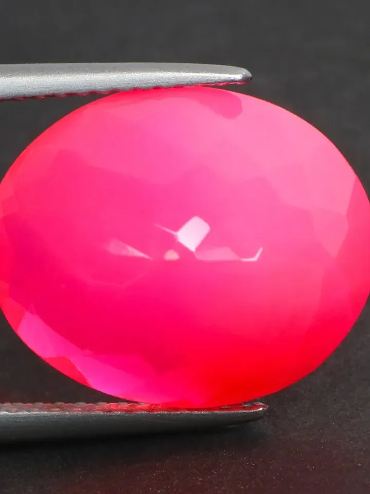 7.48 CT Sparkling Fire Flashing 100% Natural Color Opal From Ethiopia