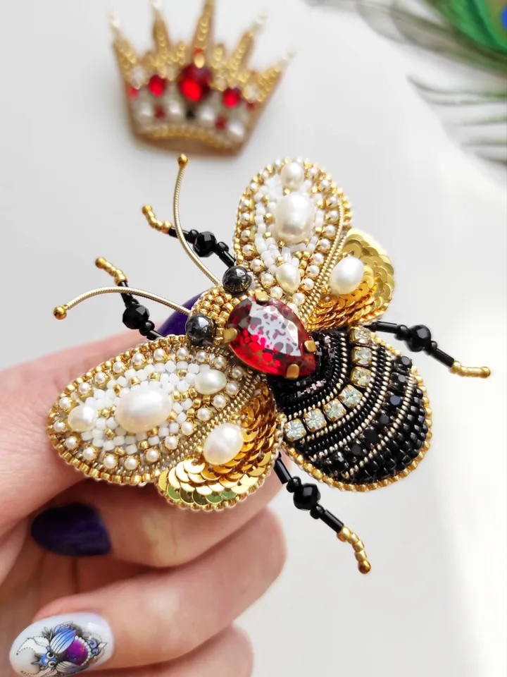 Set of brooches, insect pin, crown brooch, butterfly brooch, bug pin, bee brooch, bug brooch, insects, jewelry set