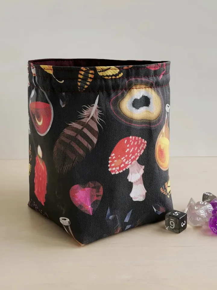 Large dice bag with pockets for 150-200 dice Witch potion