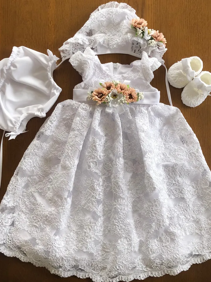 White dress white lace, pearls, 3d flowers, bonnet with lace and flowers, booties and panties. Baptism outfit for baby girl.