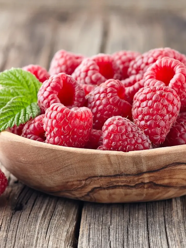 Raspberries, Whole Dried 1000 gr ( 35.27 oz )
