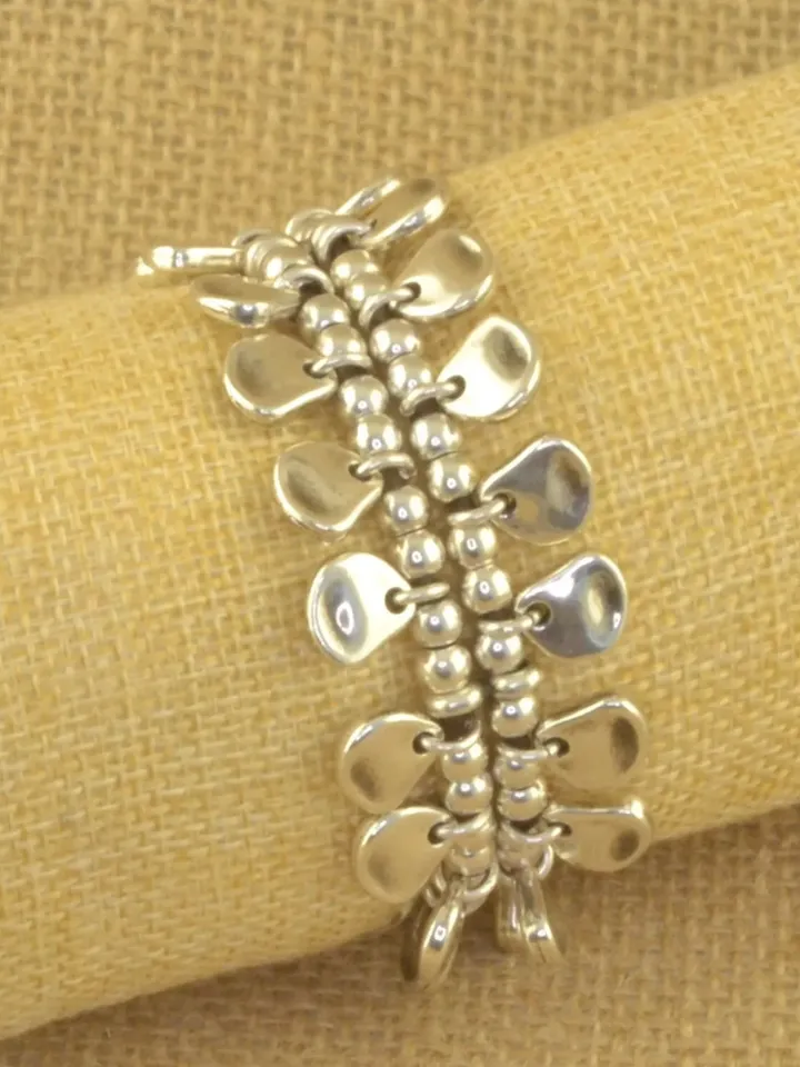 Antique Silver Drops Bracelet, Women Leather Cuff, Rock Style Bracelet Uno de 50 Style, Wide Chunky Boho Bracelet Drop Charms Cozy Detailz