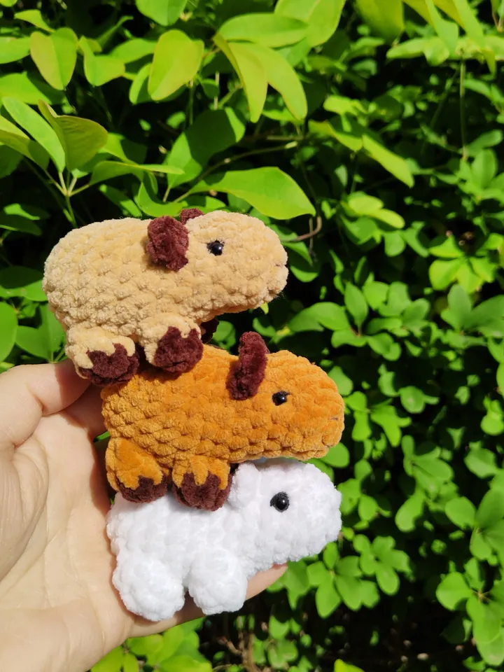 Crochet capybara keychain pattern, capybara plush, baby capybara, amigurumi capybara pattern