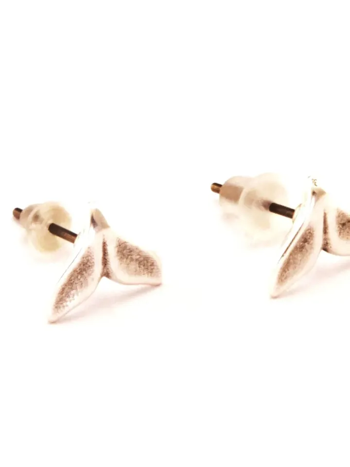 Tiny Whale Tail Stud Earrings, Cute Minimal Studs, Nautical Surfer Ocean Beach Jewelry, Unisex Gifts, Animal Fish Tail Small Whale Studs