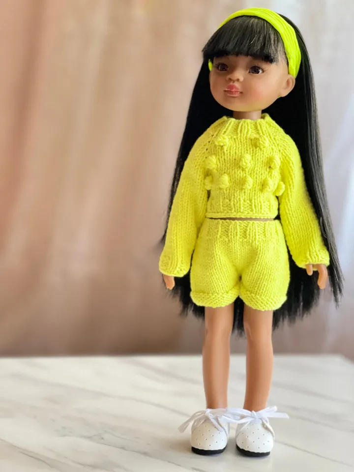 Paola Reina Neon set sweater and shorts long sleeve knitted set