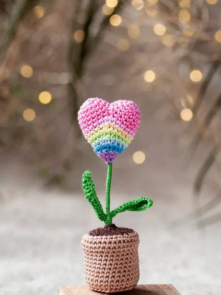 Miniature Rainbow HEART potted, Crochet heart flower decoration, Cute desk decor, Cheer up gift, Mini plant fairy garden