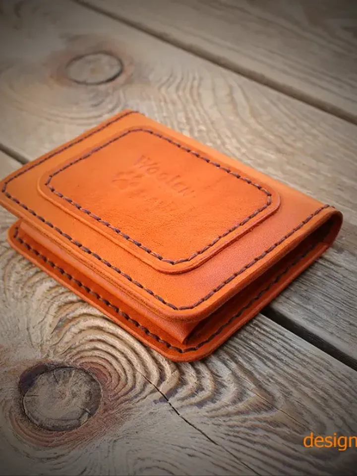 Leather pattern - Bi-fold wallet with coin pocket. BF+