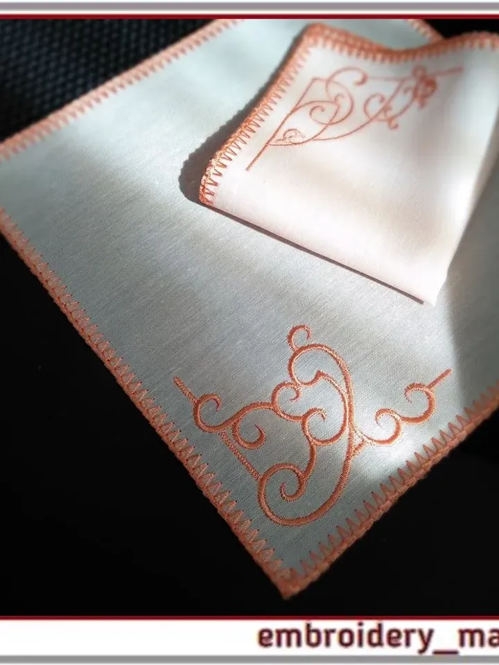 ITH embroidery design kerchiefs with and without a pattern