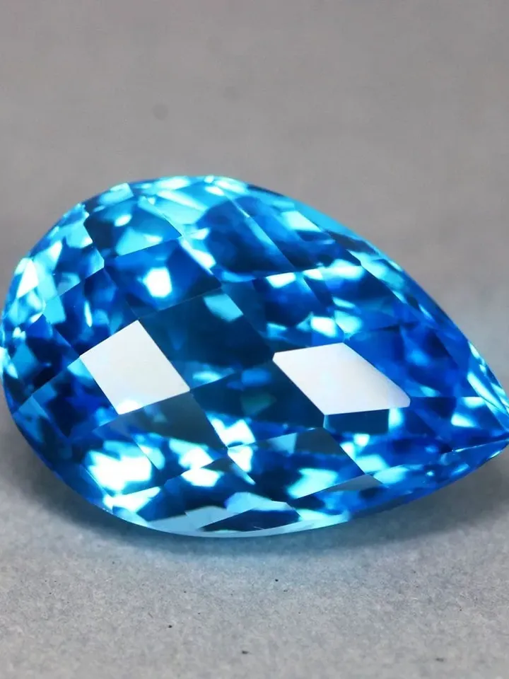 7.45 CT World Class VIP Quality 100% Natural Swiss Blue Topaz from Brazil