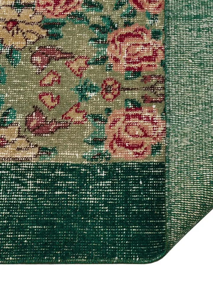 Antique Turkish Floral Rug: Classic Beige with Green Frame, 5.2x8.2ft Worn & Timeless Beauty