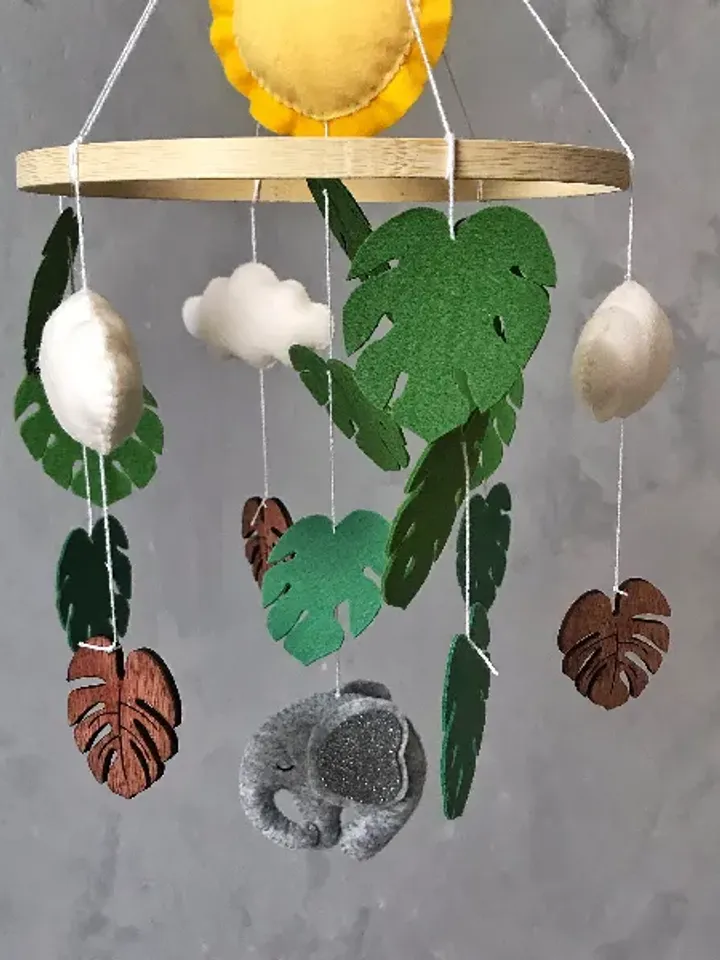 Elephant mobile for crib. Safari baby mobile. Jungle nursery decor. Safari baby shower gift