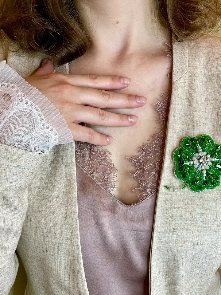 Clover Brooch, Beaded Jewelry, Handmade Embroidered Accessory, Light Green Shamrock Pin, Leaf Brooch, Handmade Brooch