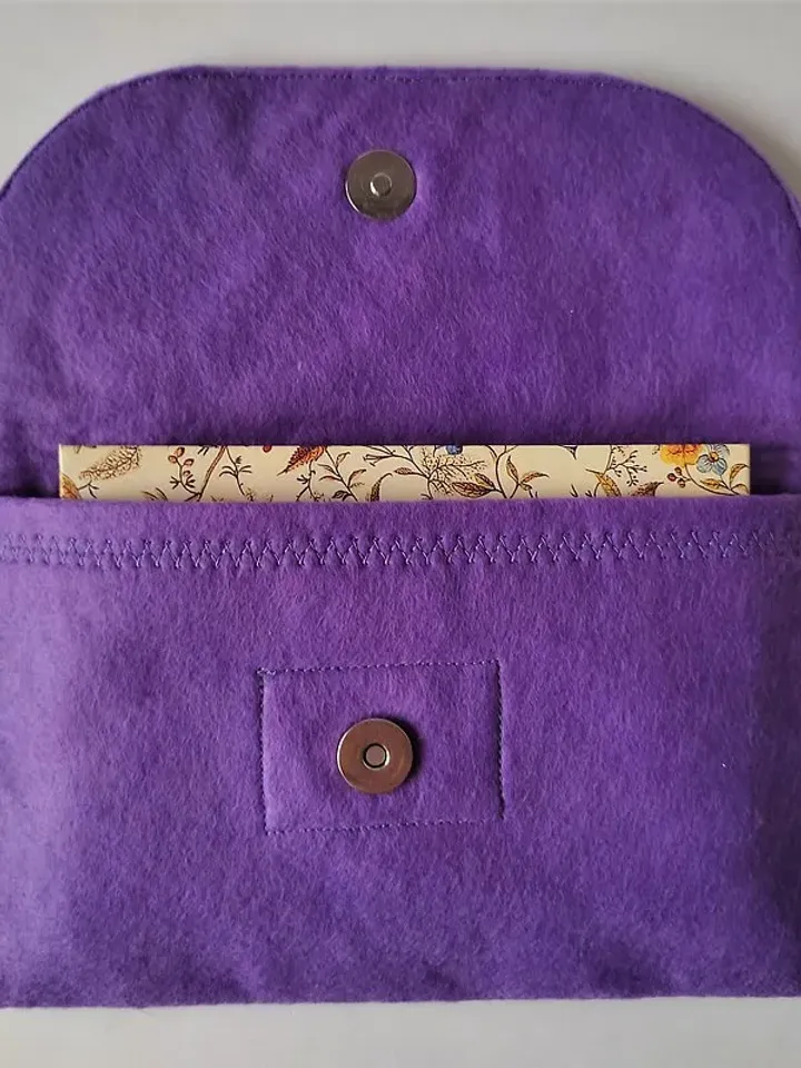 手拿包 Felt clutch cosmetic bag with pink butterflies small bag handbag