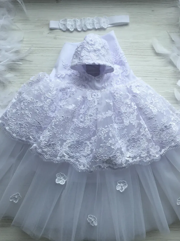 White dress with lace, pearls, 3d flowers and headband with 3d flowers. Baptism dress for baby girl. Christening gown for girl.