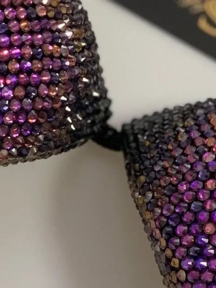 Ultraviolet Light - fitness bikini