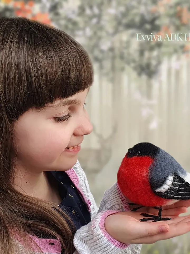 Bullfinch. Natural wool figurine needle felting bird. OOAK art felting birdie