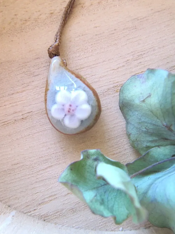Ceramic pendant necklace, boho necklace, ceramic necklace, hippie choker, flower ceramic pendant, pendant ceramic with bells