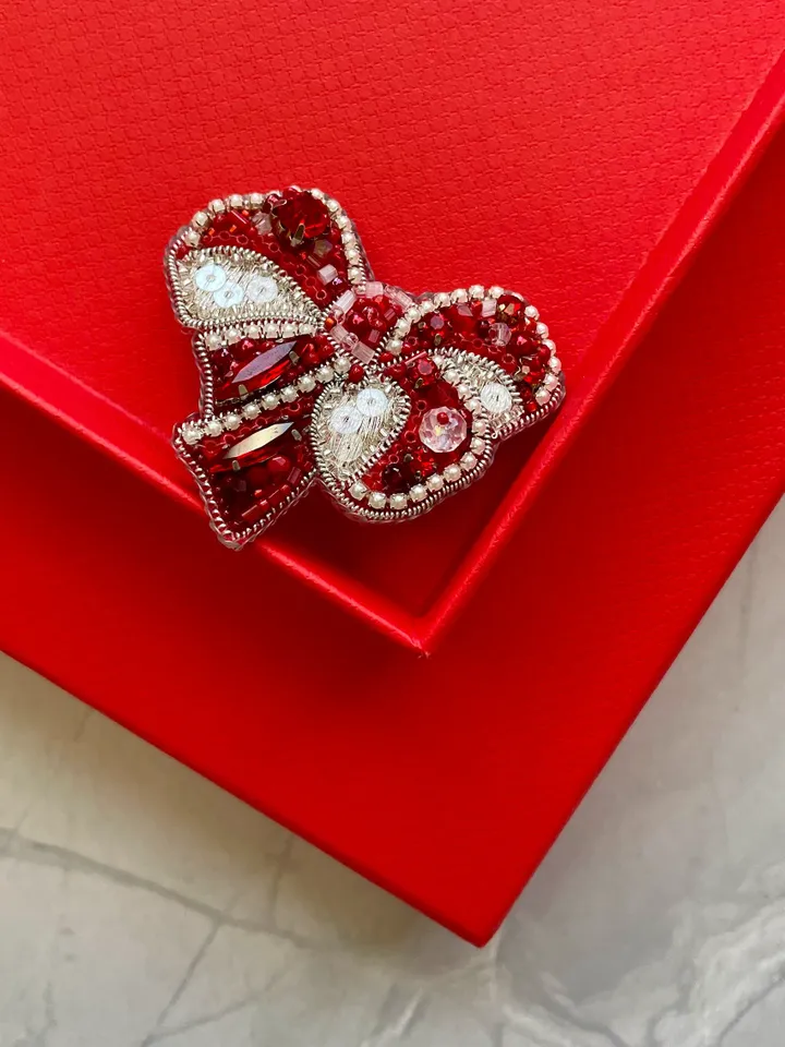 Red Bow In Silver Beaded Brooch, Handmade Embroidered Jewelry, Delicate Brooch, Pin Red, Bow Brooch, Embroidery Brooch