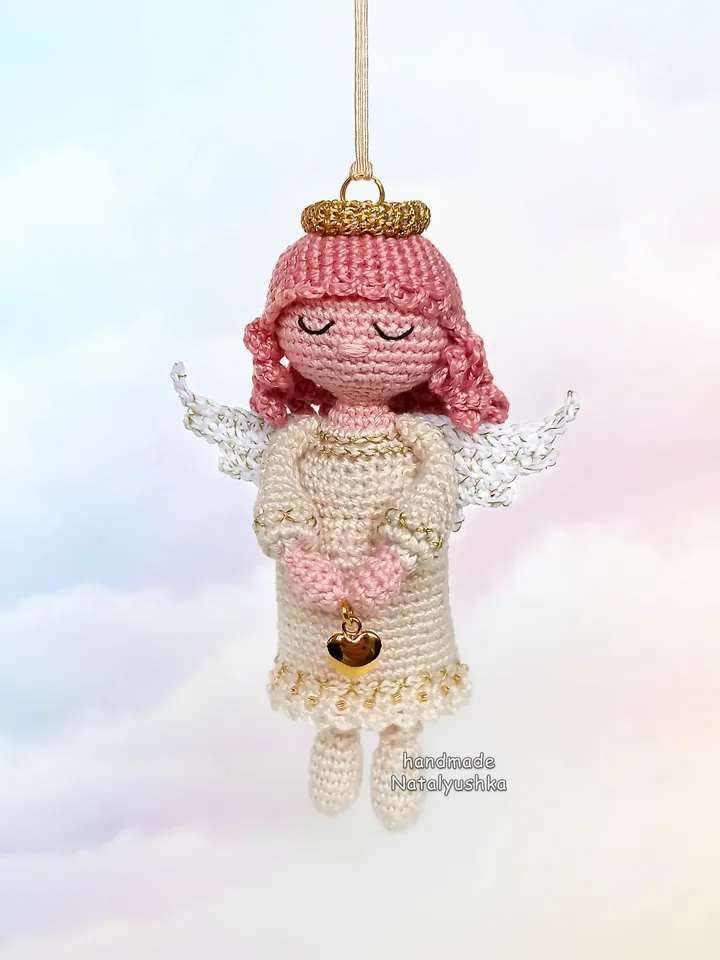 White Angel with heart, Keychain, Little crochet guardian Angel, Valentine day gift, Nursery decor
