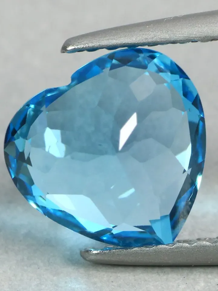 2.75 CT Outstanding Ultra Rare VIP Quality 100% Natural Swiss Blue Topaz