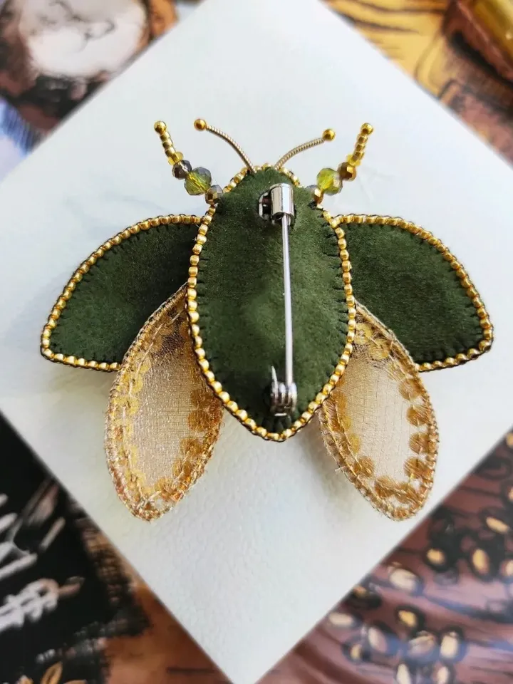 Beaded insect brooch, insect pin, mooth brooch, butterfly brooch, bug pin, bee brooch, bug brooch, insects, madam toto