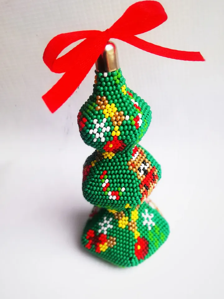Beaded christmas tree ornaments, handmade beaded tree ornament, Christmas tree