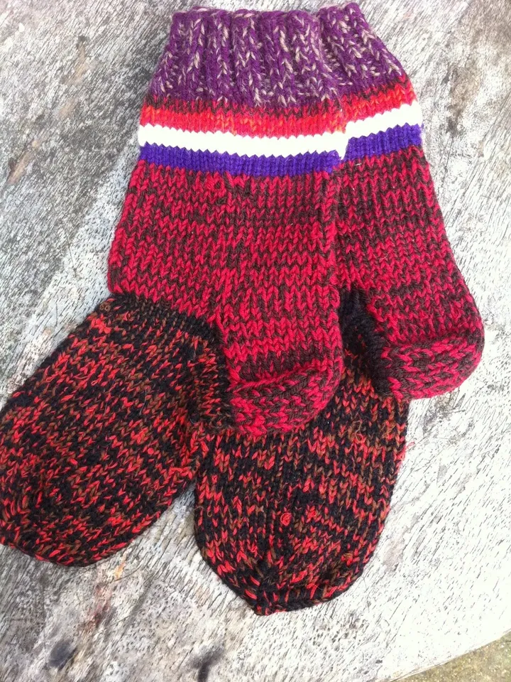 Grandmother socks, traditional socks, Knitted socks, socks, unisex socks, red socks, hand knitted socks, colorful socks