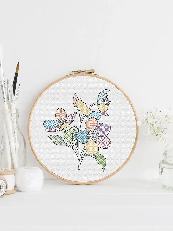 Hellebore Blackwork Embroidery Pattern PDF, Modern Backstitch Pattern PDF Blackwork Embroidery Chart, Downloadable PDF Embroidery Pattern