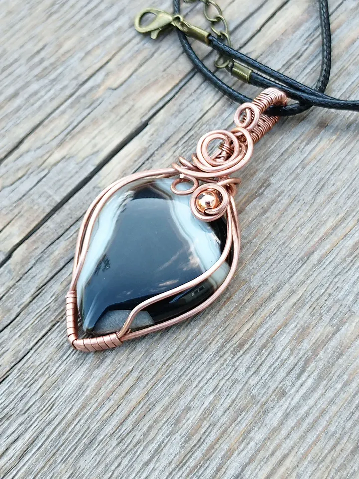 Black Agate Wire Pendant, Crazy Wire-braided Agate, Agate Necklace
