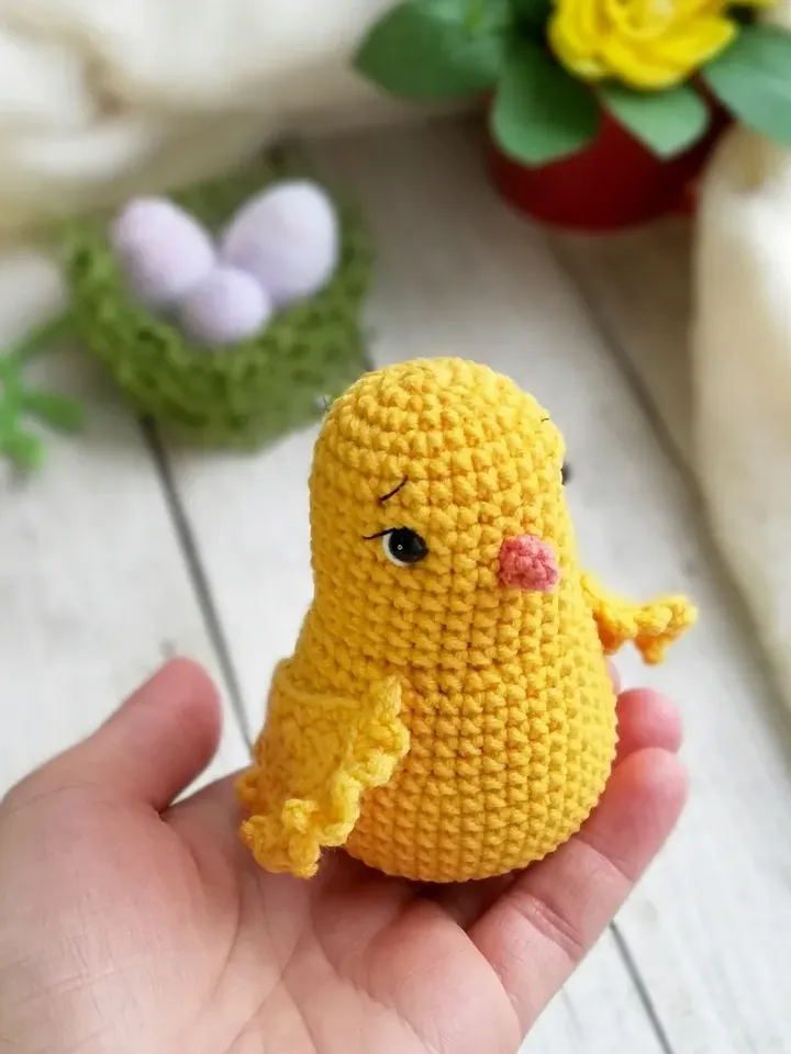 Crochet Easter chick pattern, amigurumi bird pattern. Crochet Easter decor pattern by CrochetToysForKids