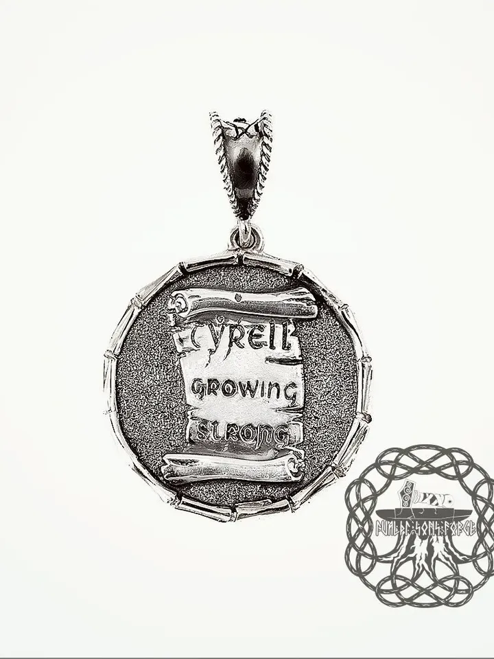 House Tyrell Pendant, Game of Thrones Jewelry, Sterling Silver Pendant, Game of Thrones Necklace, Tyrell House Amulet, Growing Strong