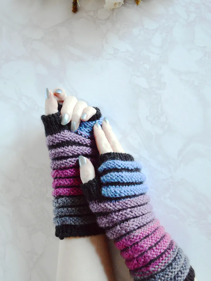 Mittens knitted striped  Multicolored wool hand warmers