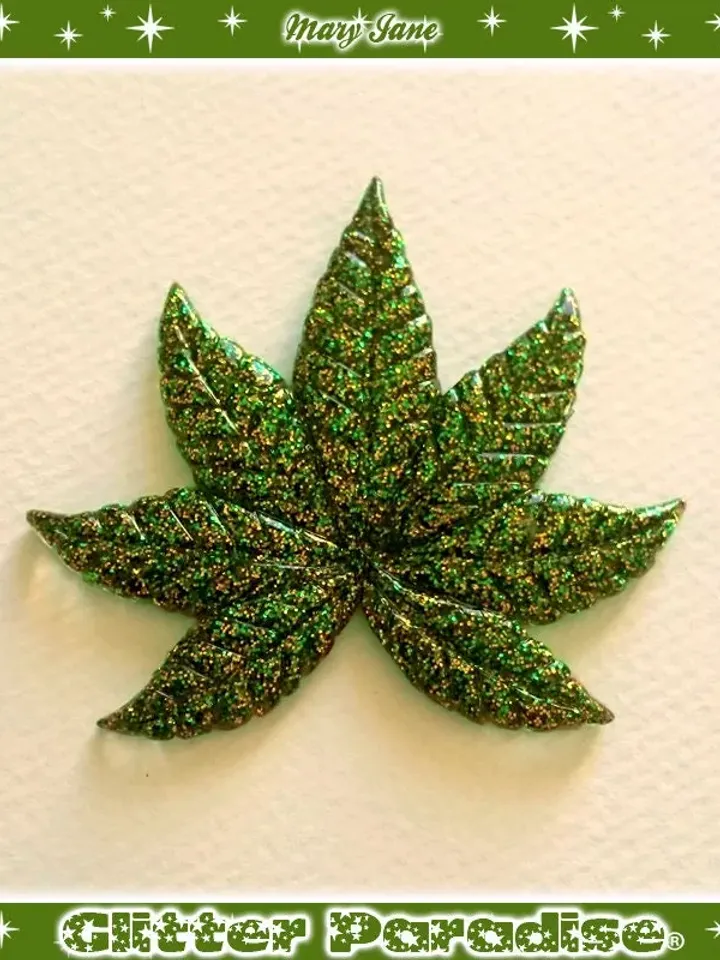 Mary Jane -Brooch - Weed Brooch - Cannabis Brooch - Sativa - Ganja - Marijuana Brooch - Hemp - Stoner Jewelry - Pot Head - Glitter Paradise®