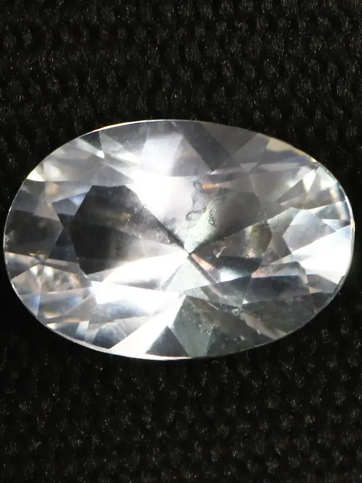 2.75 CT Valuable! Rare Silver White Unheated 100% Natural Mexican Danburite