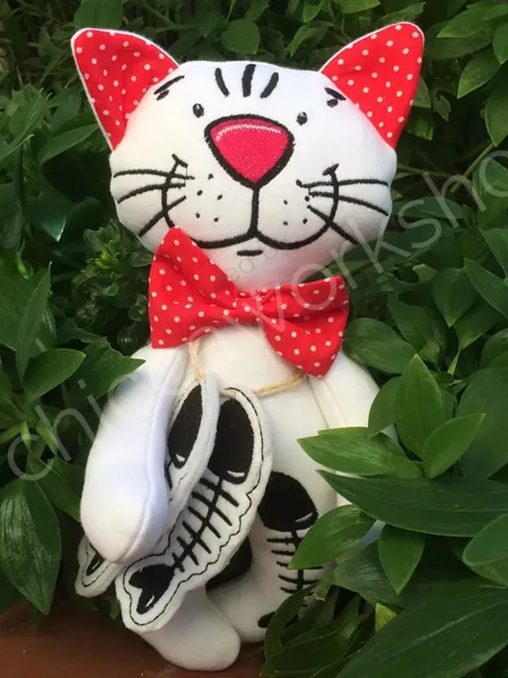 ITH Soft Cat - Ricamo a macchina