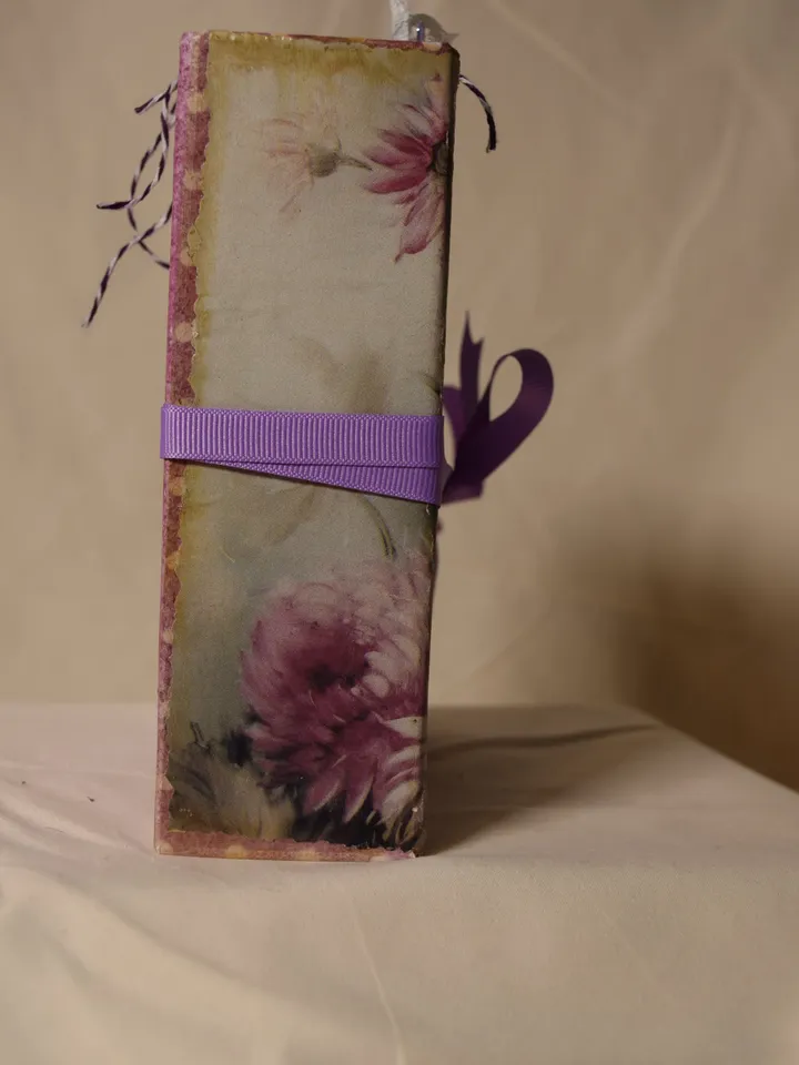Junk Journal Shades of Violet "Hopefull" - Recycled Junk Journal-Grungy Junk Journal